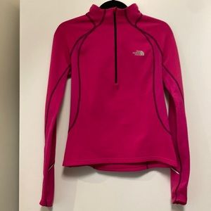 North Face performance pullover size S